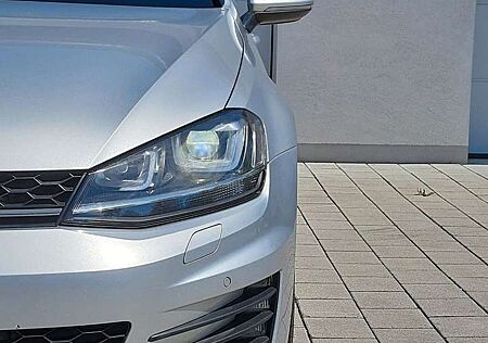 VW Golf Volkswagen VII Variant GTD/Bi-Xenon/Navi/18"/Eu6