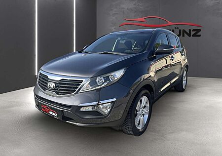 Kia Sportage 2.0 CRDI 4WD Aut. *Navi-R.Kamera*
