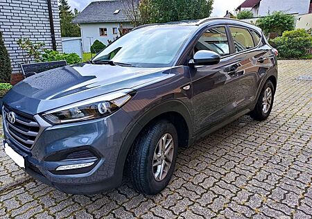 Hyundai Tucson +blue+1.6+GDi+2WD+Classic