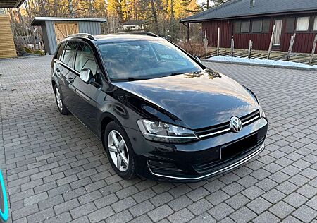 VW Golf Variant Volkswagen 1.6 TDI BMT DSG Highline