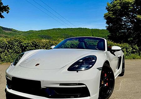 Porsche Boxster GTS 4.0 PDK *kreide*Exclusive*LED*Sitzlüftung*App