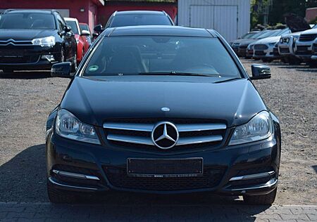 Mercedes-Benz C 220 C -Klasse Coupe CDI BlueEfficiency