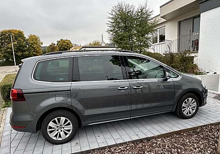 VW Sharan Volkswagen AHK, 7Sitzer sparsamer 2.0 TDI (BlueM) Winterräde