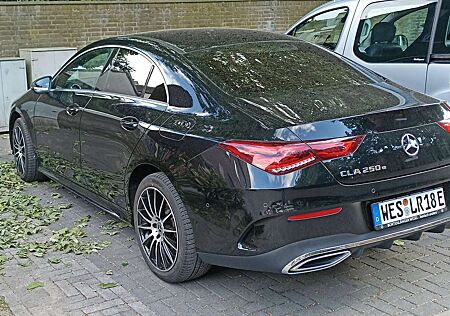Mercedes-Benz CLA 250 e 8G-DCT AMG Line