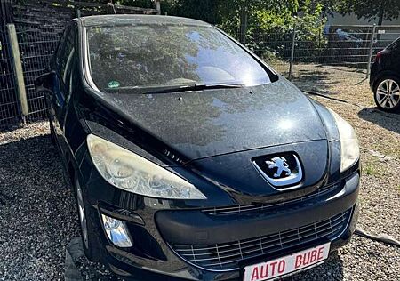 Peugeot 308 Sport AHK