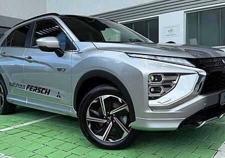 Mitsubishi Eclipse Cross PHEV Top Autom. 4x4 m. AHK u. Standheizung.SD