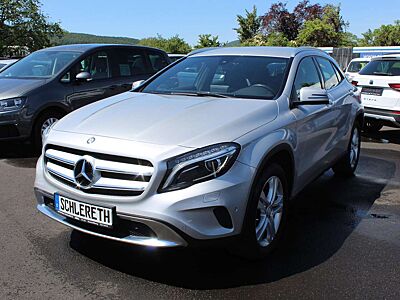Mercedes-Benz GLA 200 HU+AU NEU, Sportsitze, Teilleder, viele Extras
