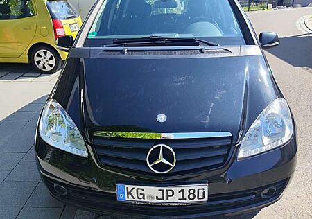 Mercedes-Benz A 180 BlueEFFICIENCY Avantgarde
