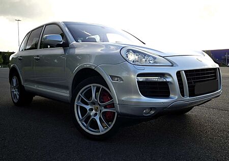 Porsche Cayenne Turbo