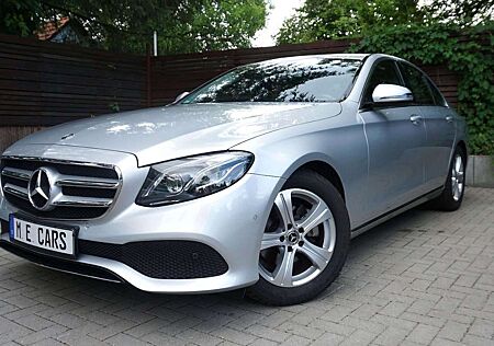 Mercedes-Benz E 220 AHK Klimaau Scheckh Kamera Navi Totw Fernl