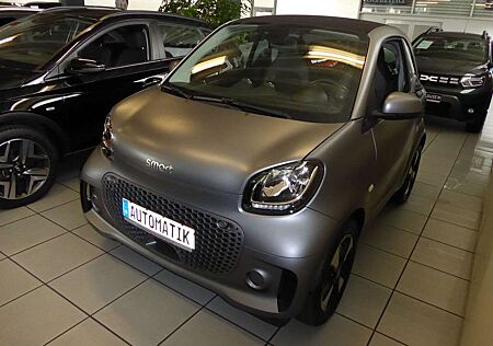 Smart ForTwo EQ Automatik erst 20.300 KM!!