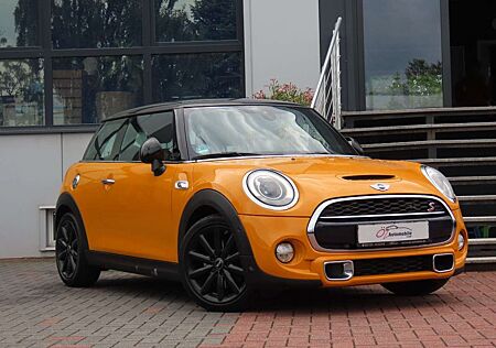 Mini Cooper S Pano HeadUp Keyless Remus Klappenausp.