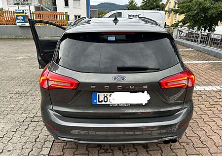 Ford Focus 2.0 EcoBlue Start-Stopp-System Aut. ST-LINE