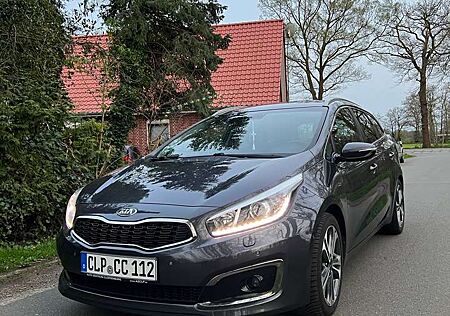 Kia Cee'd Ceed / 1.6 CRDi 136 ISG Spirit