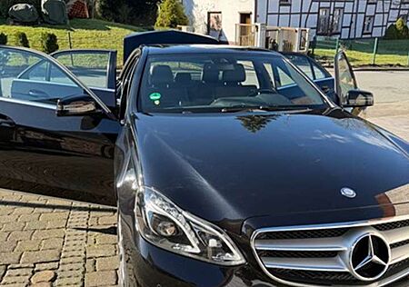 Mercedes-Benz E 220 BlueTEC 9G-TRONIC