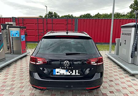 VW Passat Volkswagen 1.5 TSI OPF DSG Business