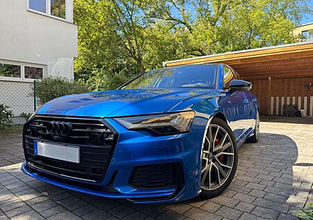 Audi A6 Plug-in-Hybrid 55 TFSI e quattro S tronic sport