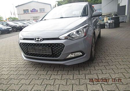 Hyundai i20 YES!
