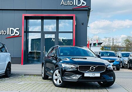 Volvo V60 CC V60 Cross Country Navi/SHZ/Kam/AHK