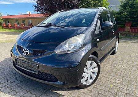 Toyota Aygo Cool*KLIMA*SERVICE NEU*TÜV NEU*MP3*CD*