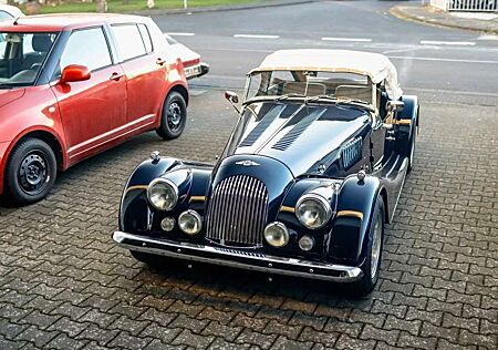 Morgan Plus 8