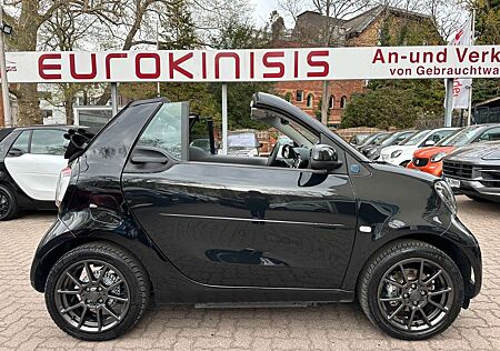 Smart ForTwo Cabrio EQ*EXCL*60kW*LEDER*SHZ*KAM*22kW