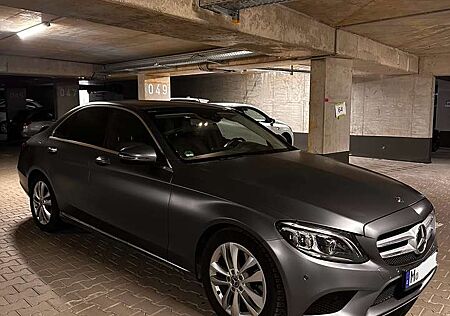 Mercedes-Benz C 300 elekt. tacho, Mattgrau, Pano, HeadUp