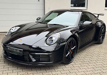 Porsche 992 Carrera S Aero Kit Schalter/1. Hand/deutsch/