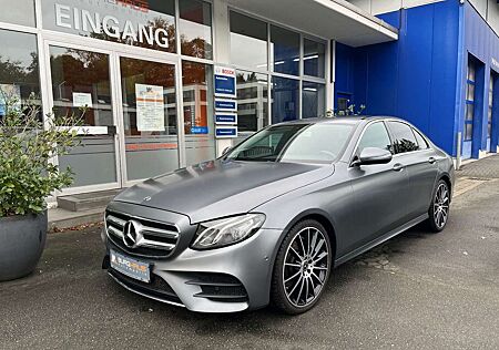 Mercedes-Benz E 220 AMG/AVANTG/LED/AMBIENTE/CARPLAY/20"