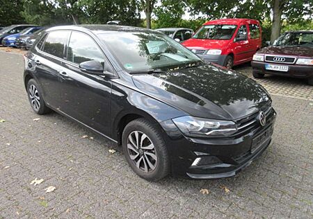 VW Polo Volkswagen Active 1.0 APP CLIMATRONIC ALU APS SITZHEIZUNG GJR eFH ZV DAB+