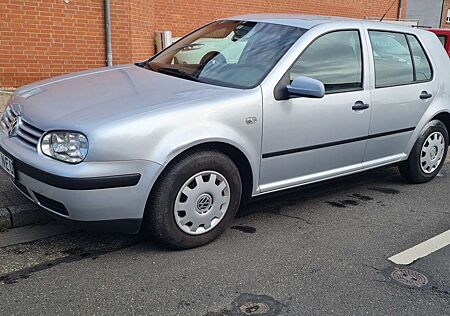 VW Golf Volkswagen IV 1.4, Tüv Neu