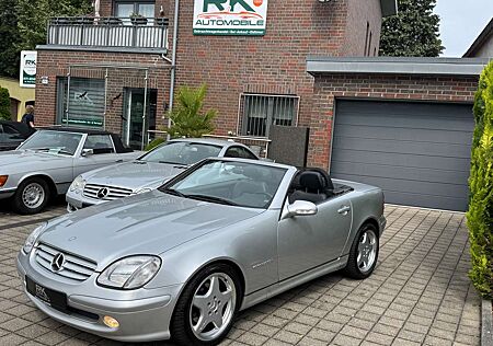 Mercedes-Benz SLK 200 Kompressor AMG Paket