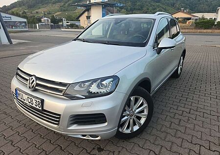 VW Touareg Volkswagen V6 TDI PANO/LUFT/STANDHEIZUNG/AHK