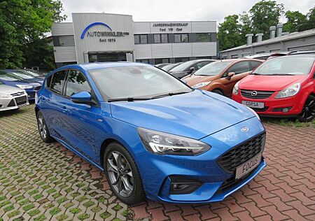 Ford Focus ST-LINE *Head-Up+LED+NAVI+TEMPO*