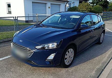 Ford Focus 1.0 - 125ps, Winterpaket, 100% Scheckheft