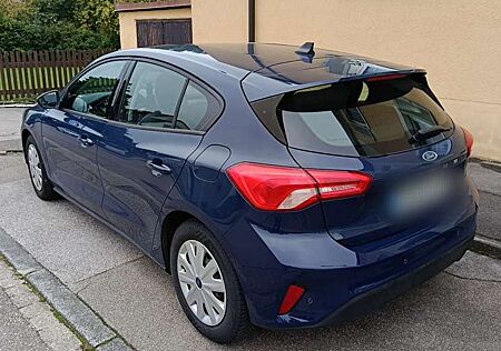 Ford Focus 1.0 - 125ps, Winterpaket+, 100% Scheckheft