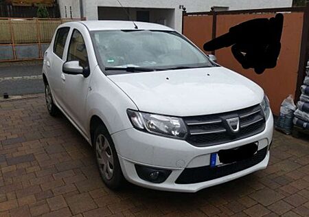 Dacia Sandero 1.2 16V 75 Celebration