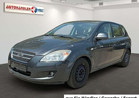 Kia Cee'd Ceed / Ceed 1.4 CVVT Attract