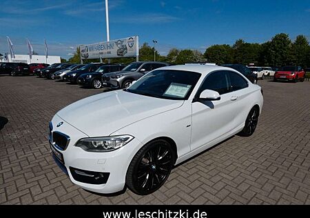 BMW 218 i Coupe Sport Line Automatik/Xenon /HiFi