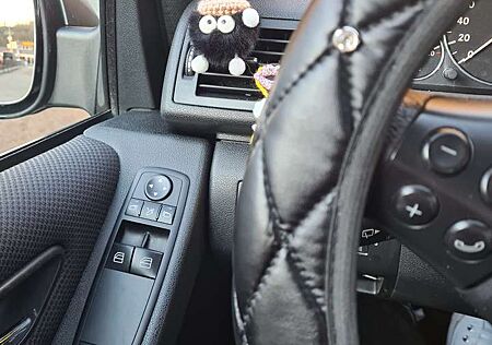 Mercedes-Benz A 160 BlueEFFICIENCY Elegance Special Edition