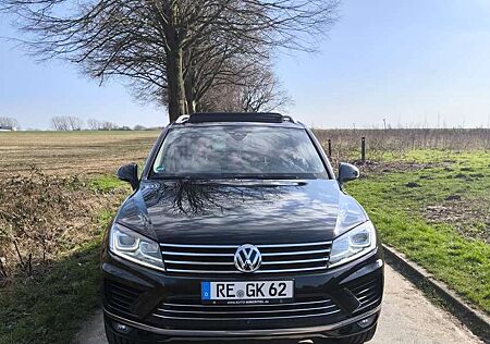 VW Touareg Volkswagen V6 TDI BMT/Start-Stopp Terrain Tech 4Motion