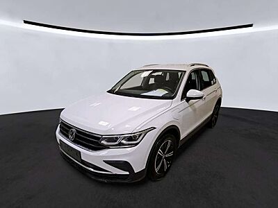 Volkswagen Tiguan Tiguan 1.4 eHybrid OPF DSG Life|AHK|NAVI|R-CAM|