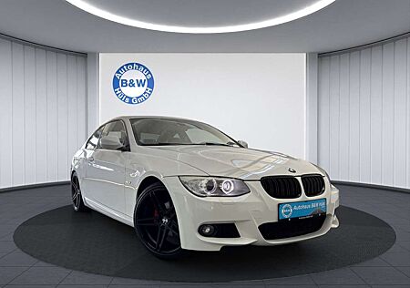 BMW 320 i Coupe Aut M-Paket LEDER*XENON*TEMP*SHZ*NAVI