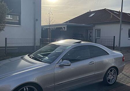 Mercedes-Benz CLK 500 Coupe Avantgarde