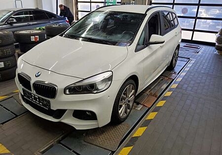 BMW 220 Gran Tourer iA 7-SITZE+M-SPORT+NAVI+HUD+HIFI