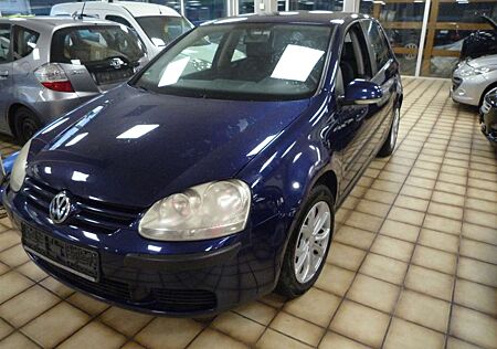 VW Golf Volkswagen Trendline