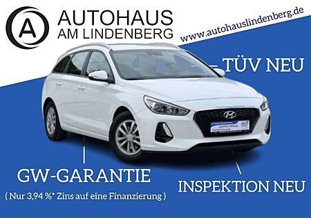 Hyundai i30 cw Premium*63.000KM*PDC*LED*SPURHALTEASSIST