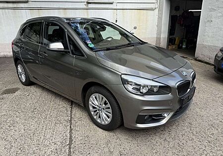 BMW 218 Active Tourer i Luxury Line Leder Schiebed.
