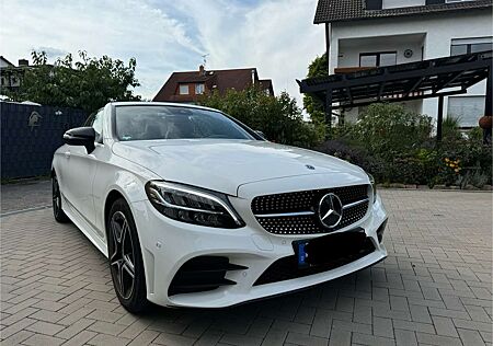 Mercedes-Benz C 200 Cabrio 9G-TRONIC AMG Line