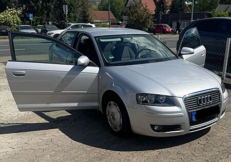 Audi A3 1.6 Attraction